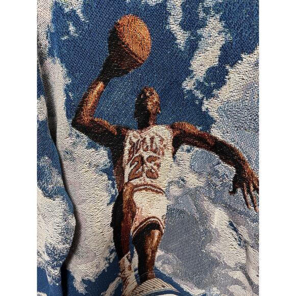 Chicago Bulls Sweater Mens XL Hooded Tapestry Basketball Team Us Sports Club - Picture 3 of 10